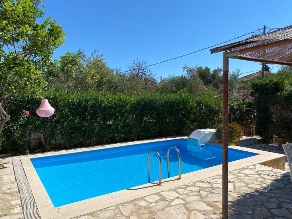 Valory's - The Tower Villa