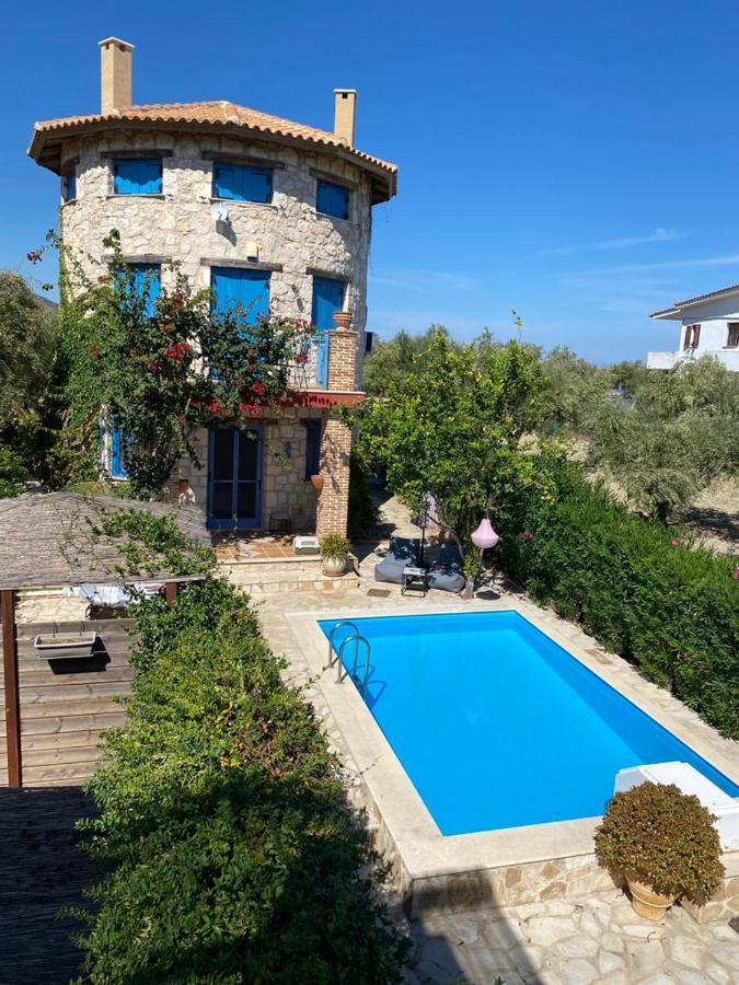 Valory's - The Tower Villa