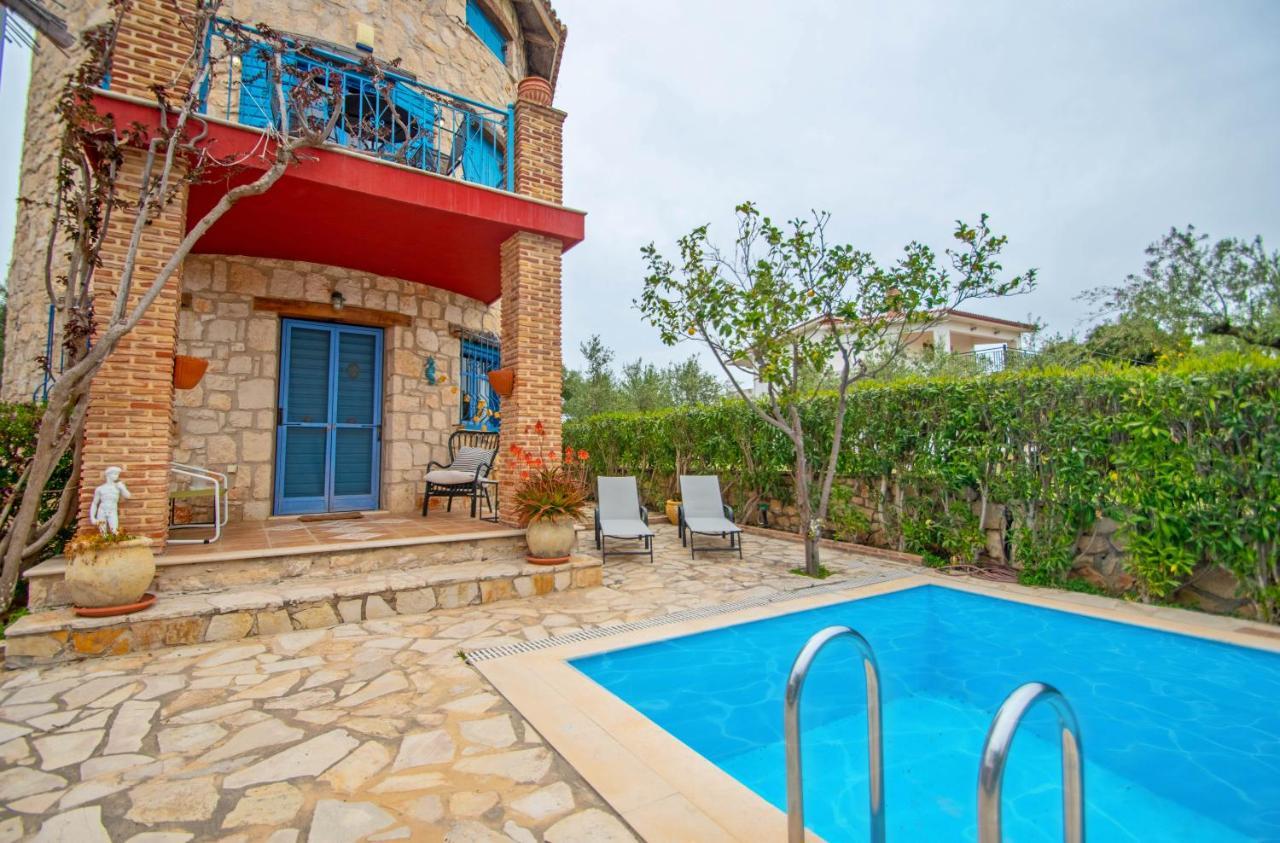 Valory's - The Tower Villa *